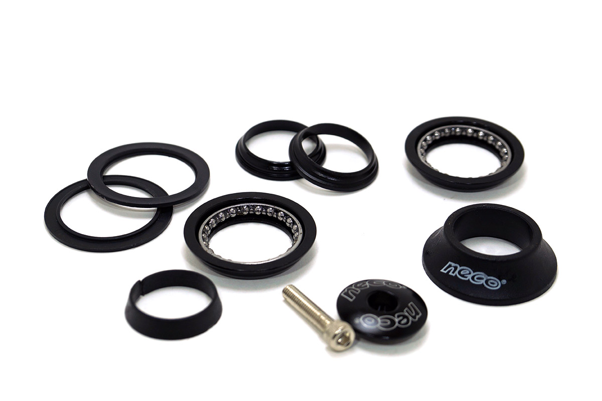 Рулевая NECO H115/2861 28,6*44*23,6mm,полуинтегрированная,сталь,черный